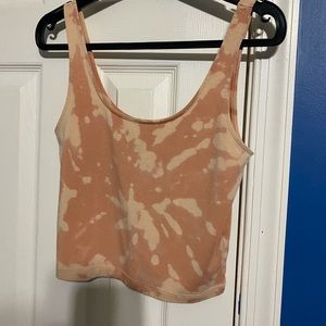 Tye dye scoop neck tank top!